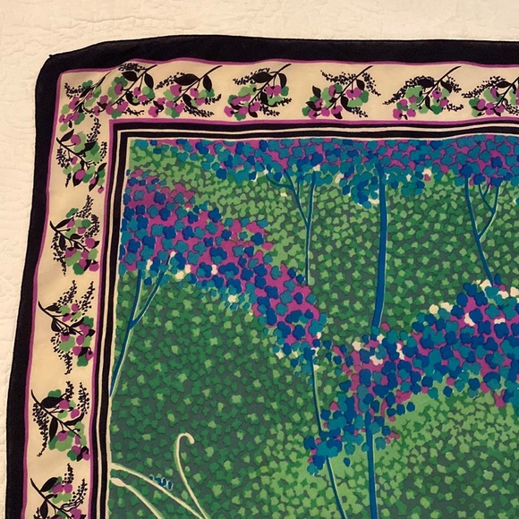 Vintage Pierre Cardin Paris trees square silk scarf - Picture 8 of 17